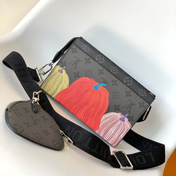 Louis Vuitton x Yayoi Kusama Black Monogram Eclipse