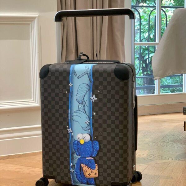 Louis Vuitton black brown Kofer KAWS