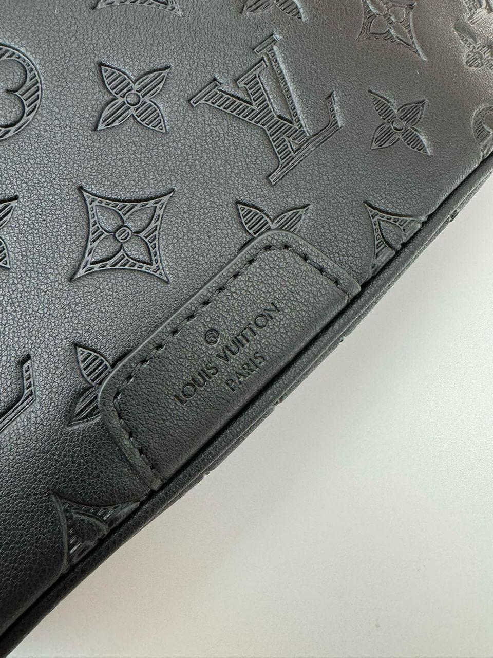 Louis Vuitton Discovery Bumbag