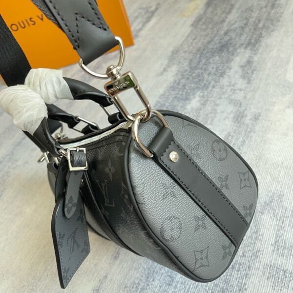 Louis Vuitton Monogram Eclipse Handbag Black