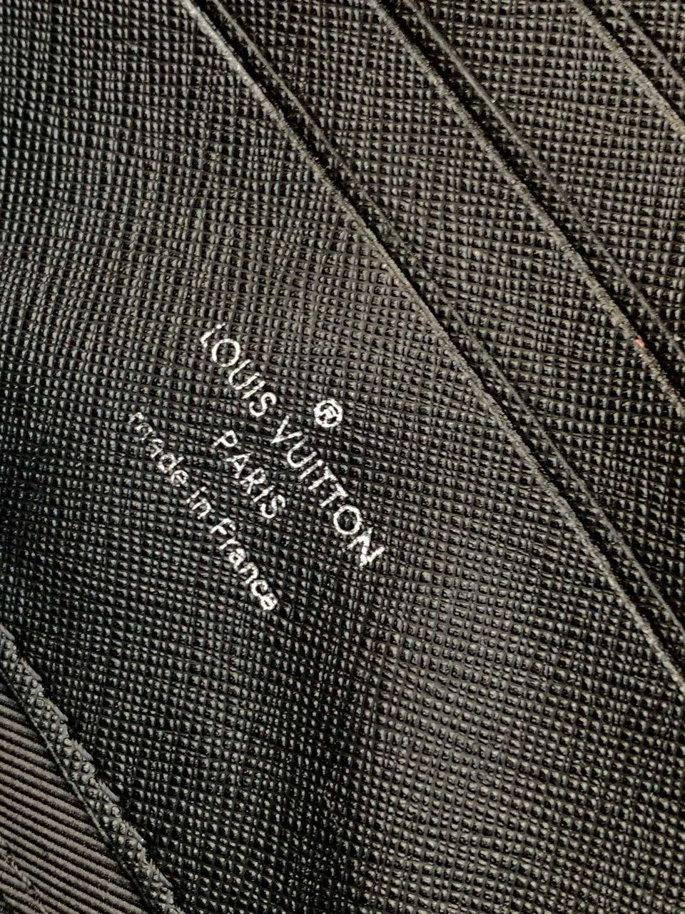 Louis Vuitton Monogram Eclipse Alpha Wearable Wallet - Slika 9