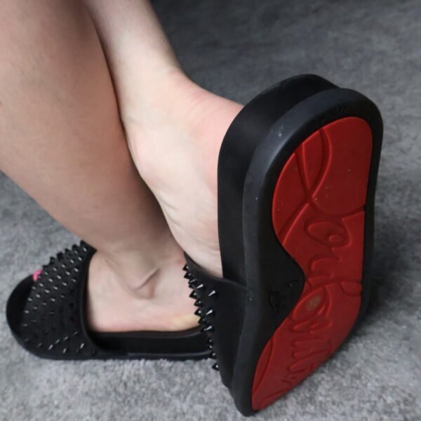 Sandale kožne Christian Louboutin crne