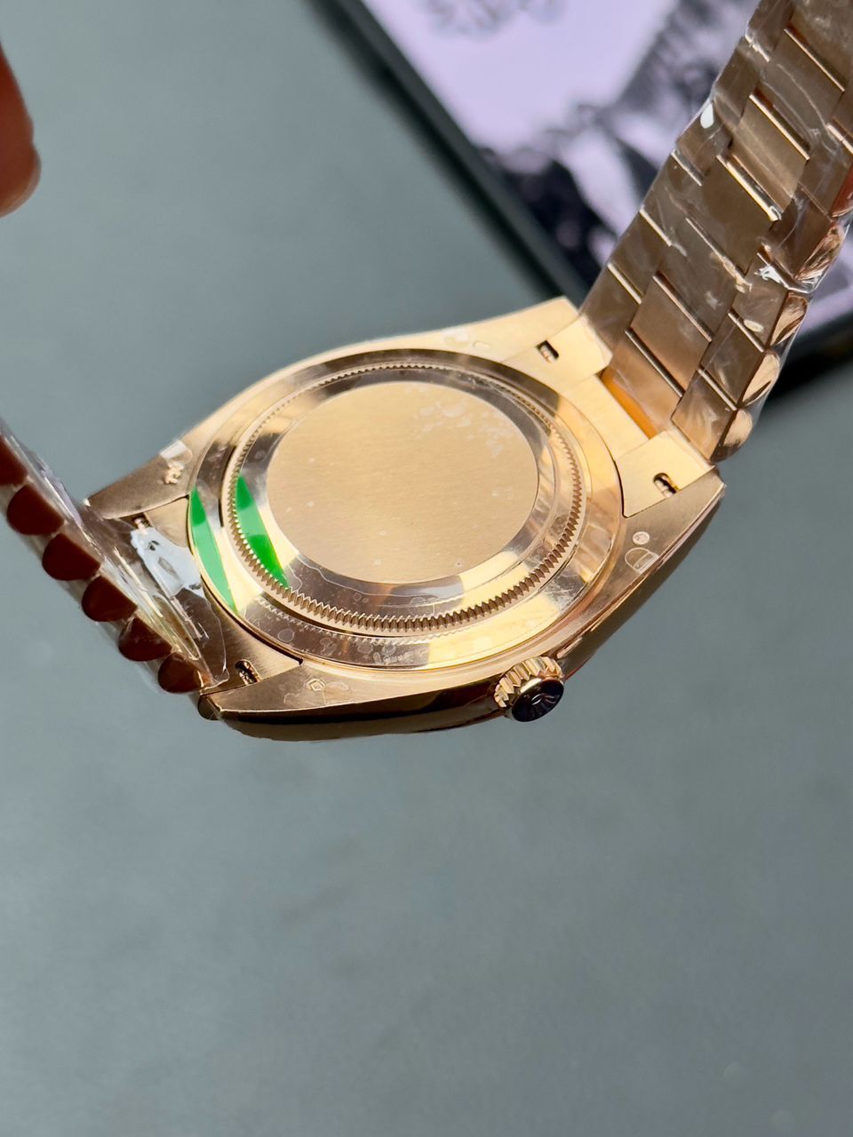 Rolex Day-Date 40 - Slika 10