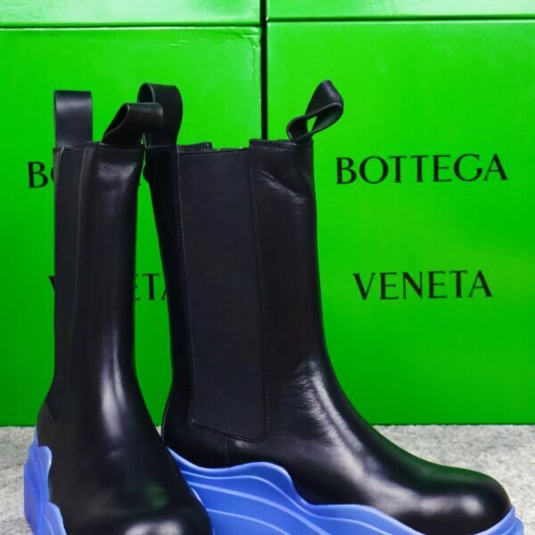 Bottega Veneta Tier Ankle boots Black/Blue