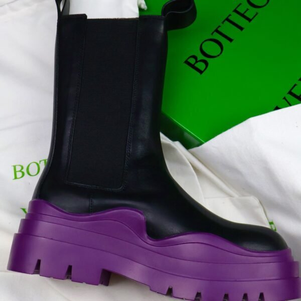 Bottega Veneta Tier Ankle boots Black/Purple