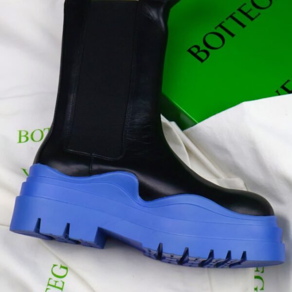 Bottega Veneta Tier Ankle boots Black/Blue