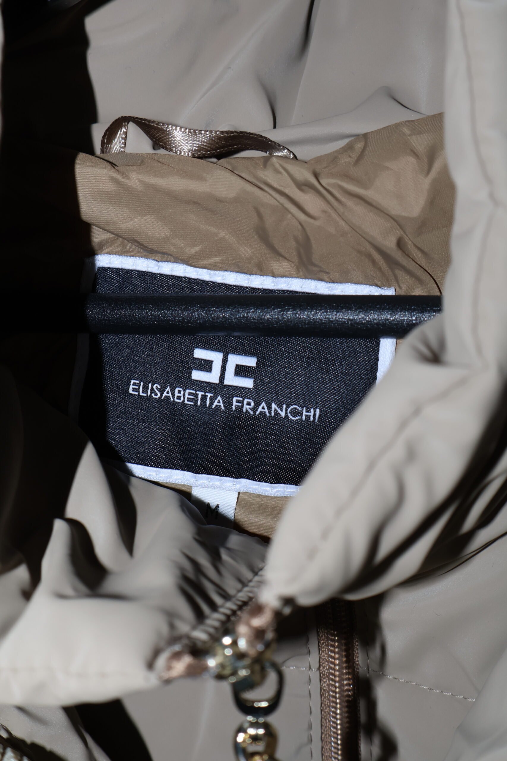 Elisabetta Franchi Beige Down Jakna - Slika 6