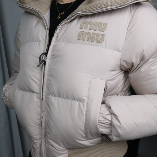 Miu Miu Beige Down Jakna