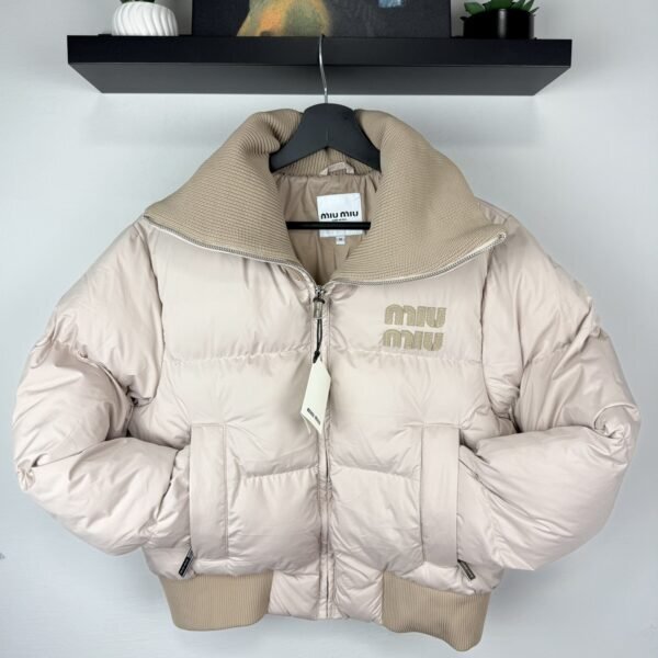 Miu Miu Beige Down Jakna