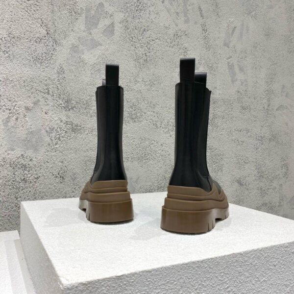 Bottega Veneta Tier Ankle boots Black/Brown