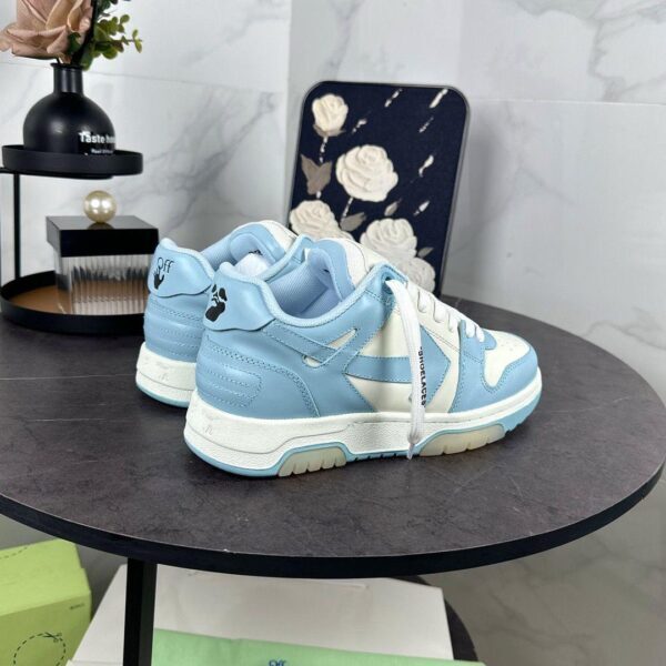 Off-White Out-of-Office Light Blue