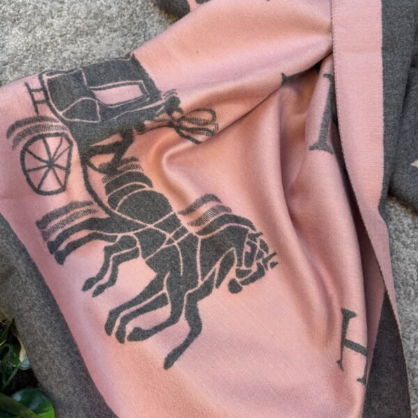 Hermes Šal Grey/Pink