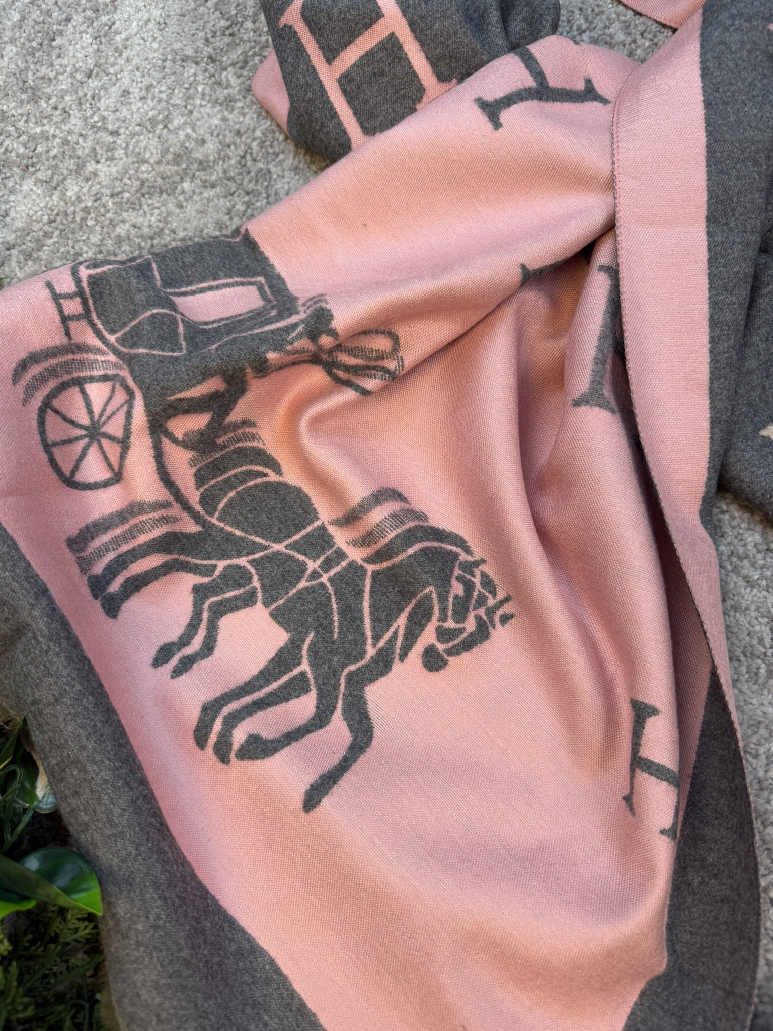 Hermes Šal Grey/Pink - Slika 5