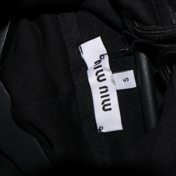 Miu Miu Duks Black / Crna