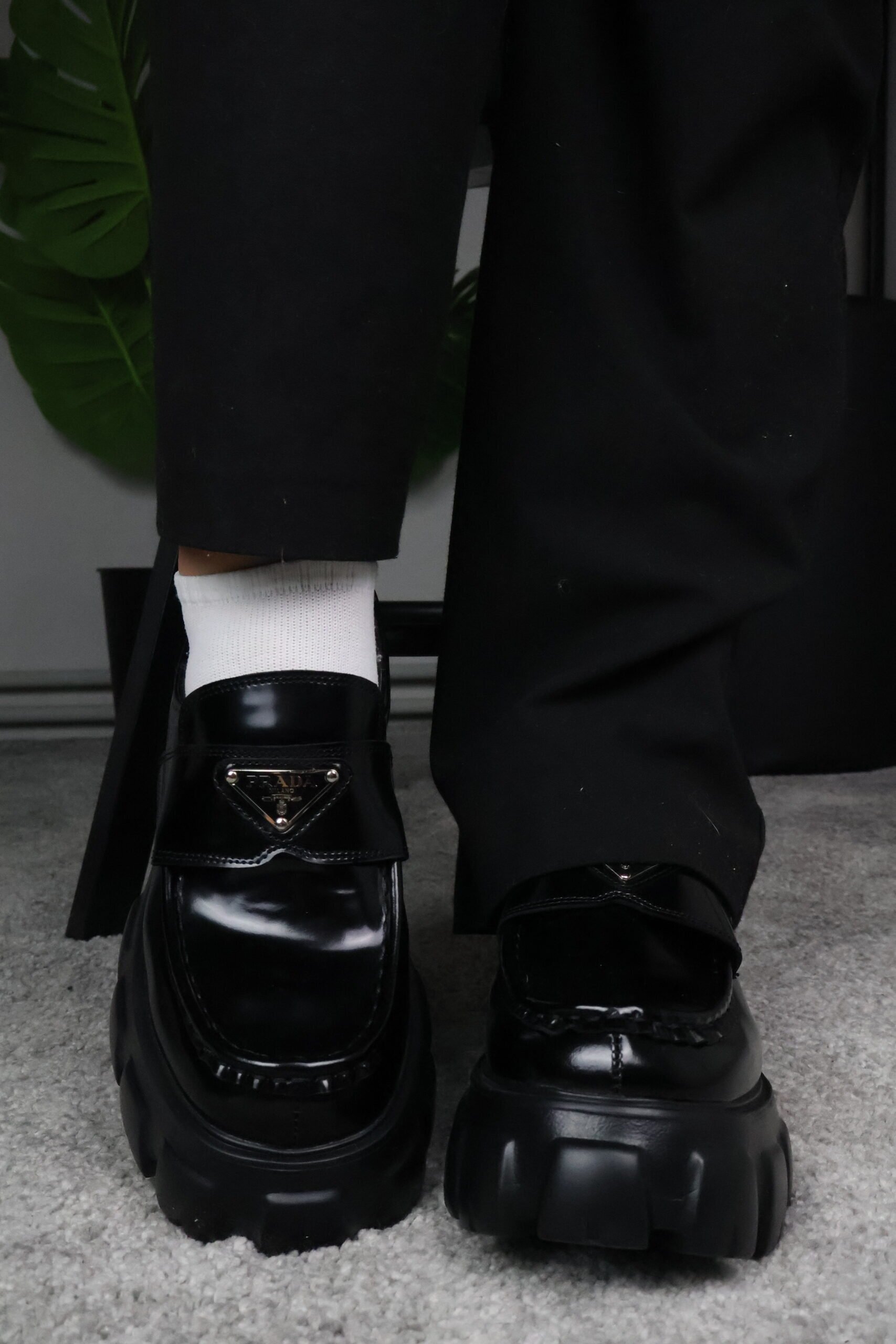 Prada Monolith leather Loafers Black - Slika 5