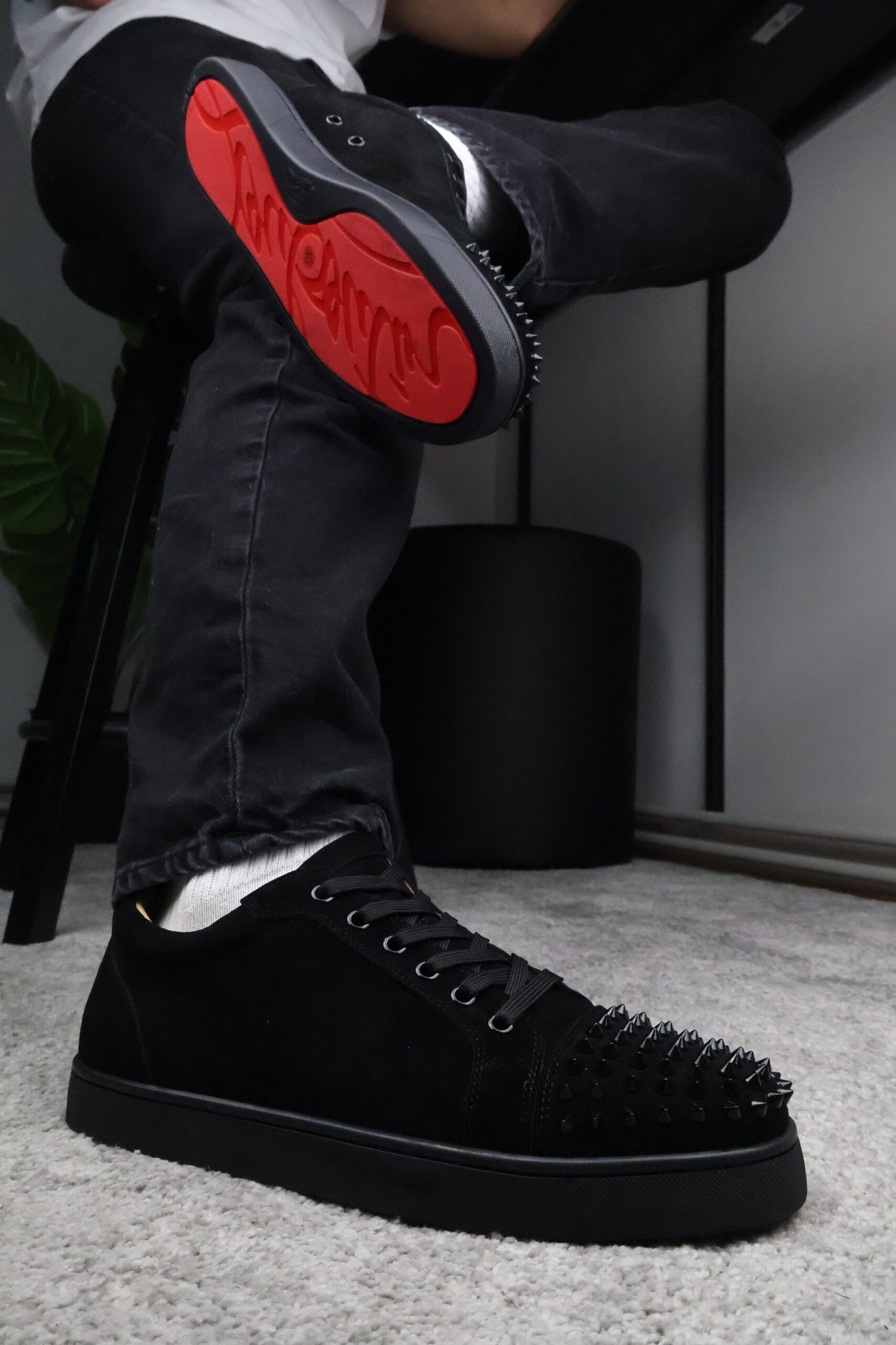 Christian Louboutin Black Spikes - Slika 4