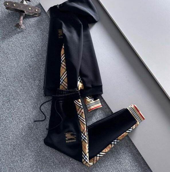 Burberry komplet "Black / Crna"