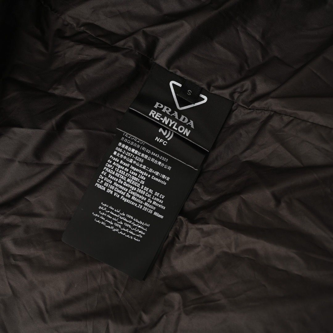 Prada Puffer Jakna Black - Slika 2