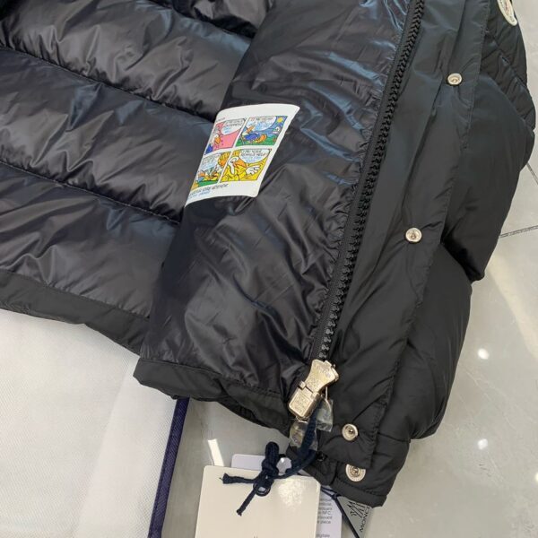 Moncler Down Jakna Black / Crna