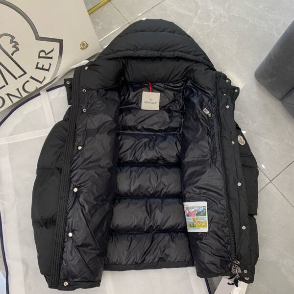 Moncler Down Jakna Black / Crna