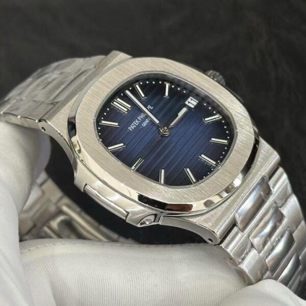 Patek Philippe Nautilus 39