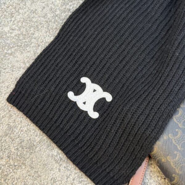 Celine komplet Šal i Kapa Black