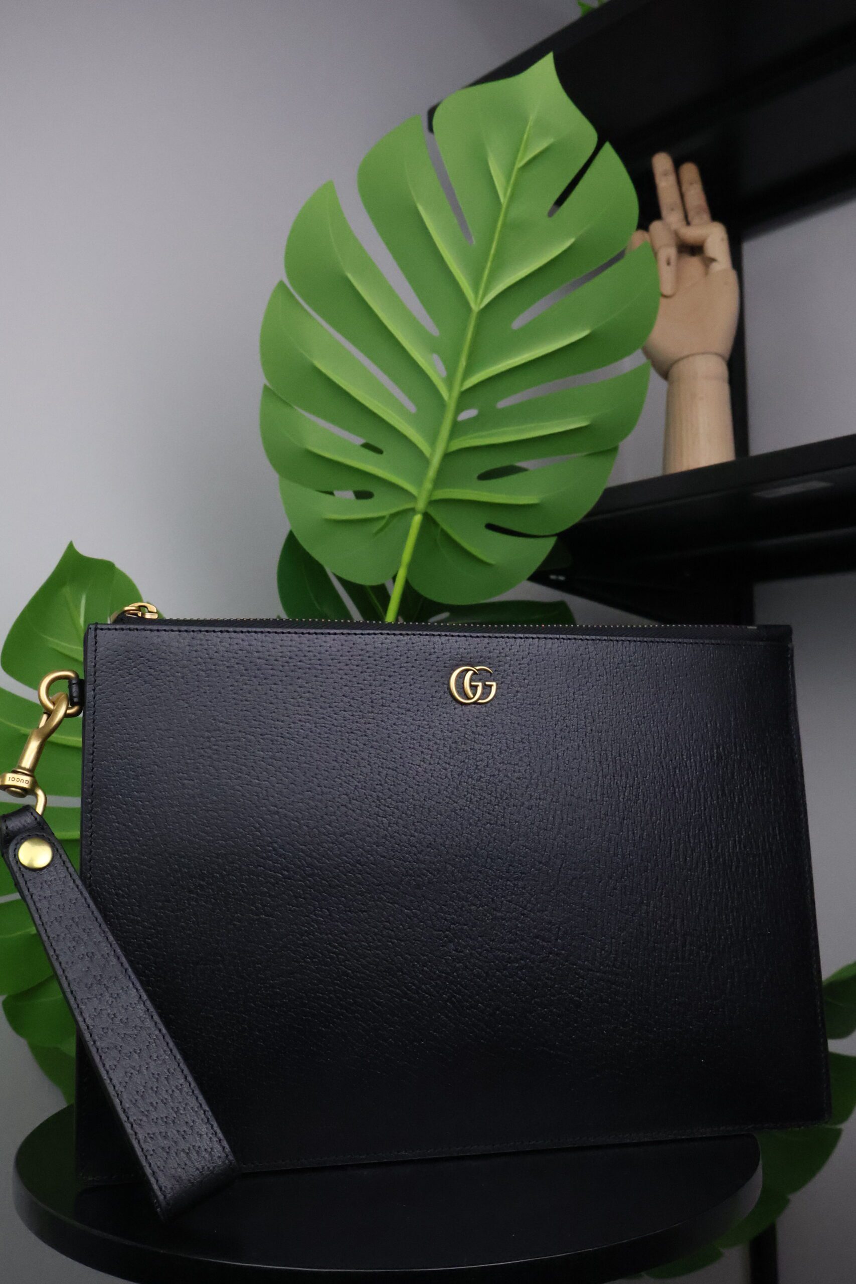 Gucci GG Marmont Leather Pouch - Slika 4