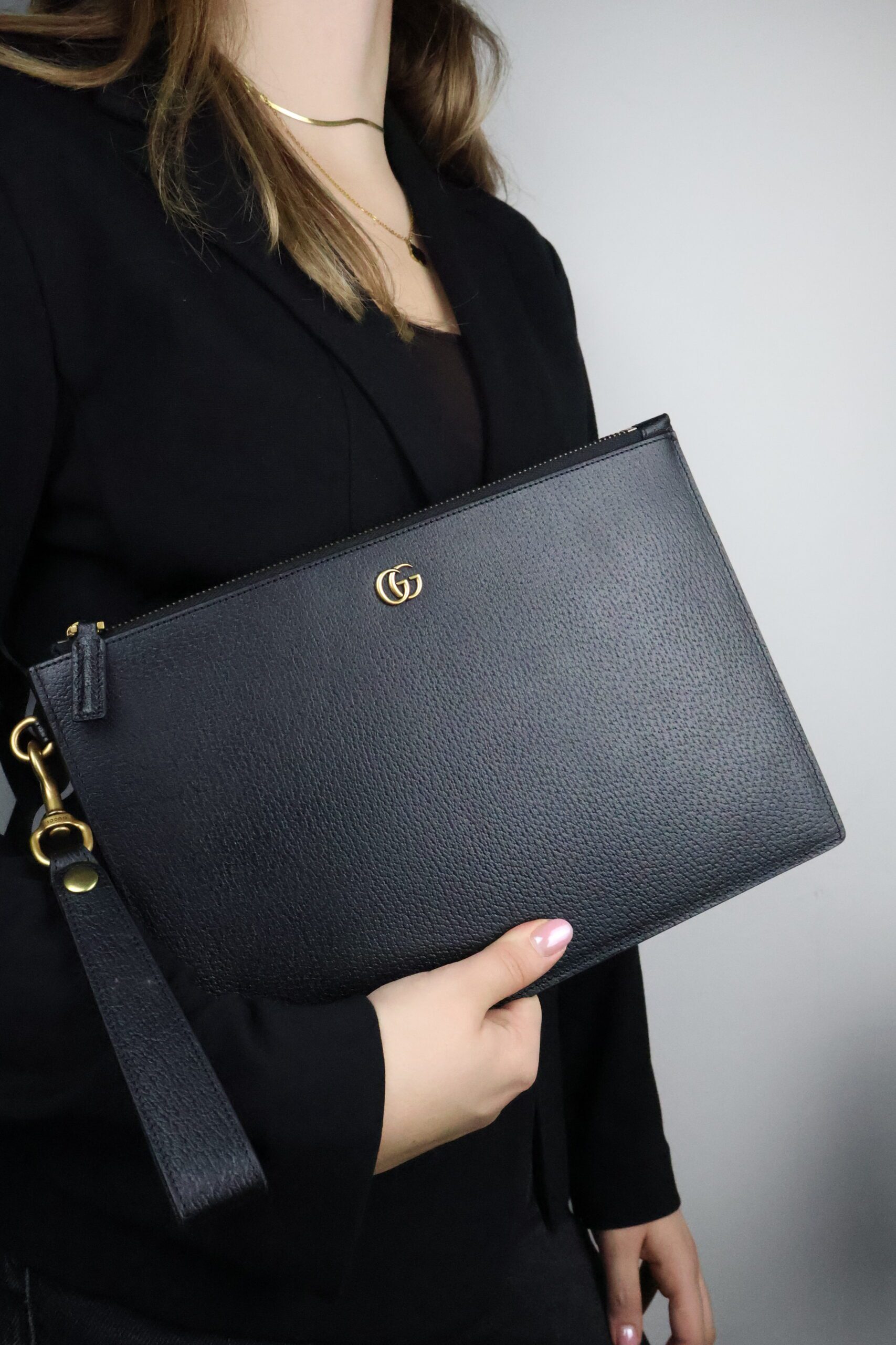 Gucci GG Marmont Leather Pouch - Slika 7