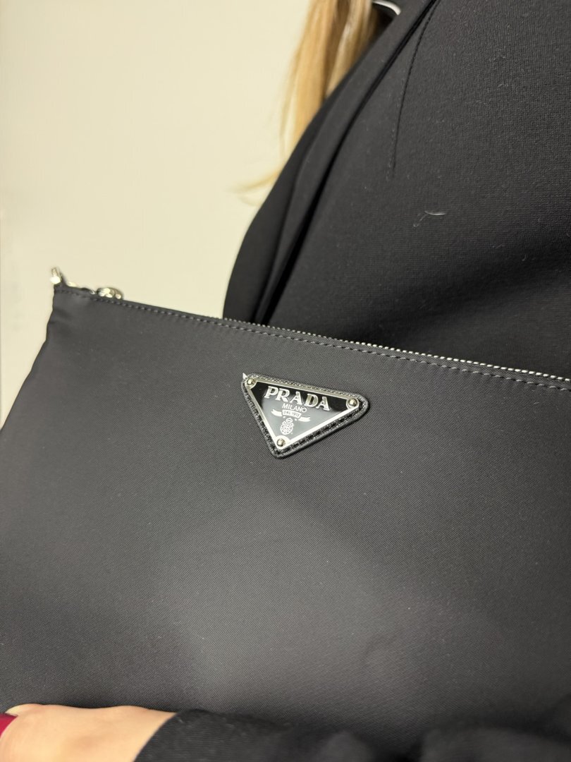 Prada Nylon Pouch Black - Slika 5