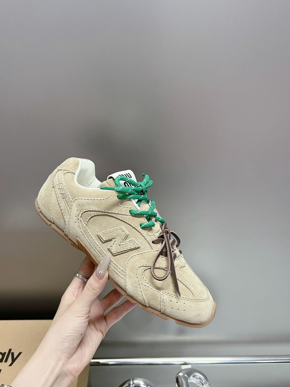 New Balance x Miu Miu Beige - Slika 8