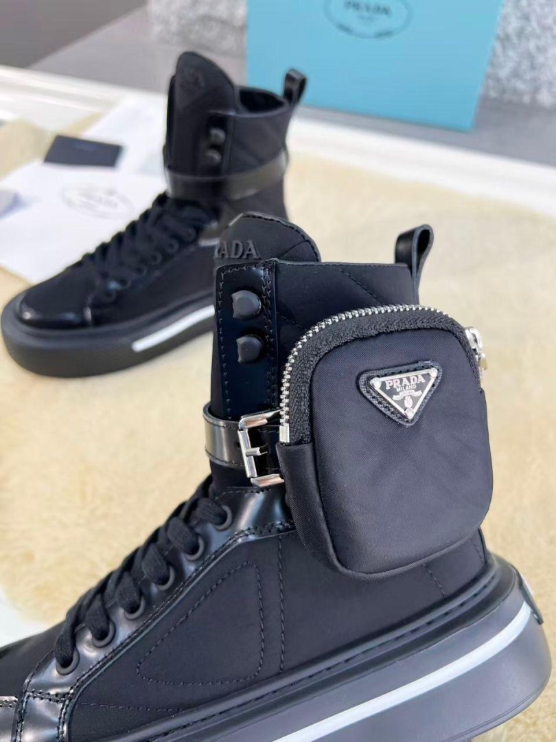 Prada High Top Sneakers - Slika 2