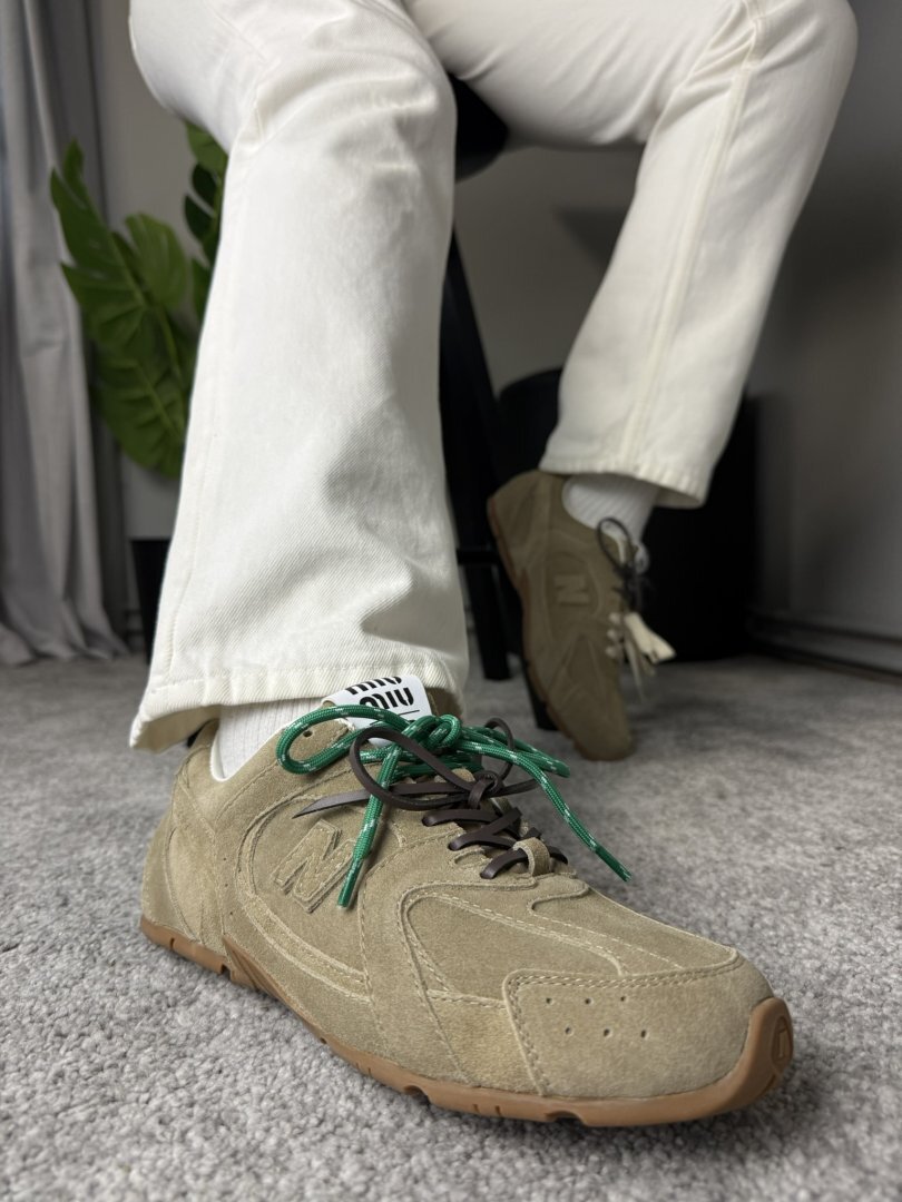 New Balance x Miu Miu Beige - Slika 4