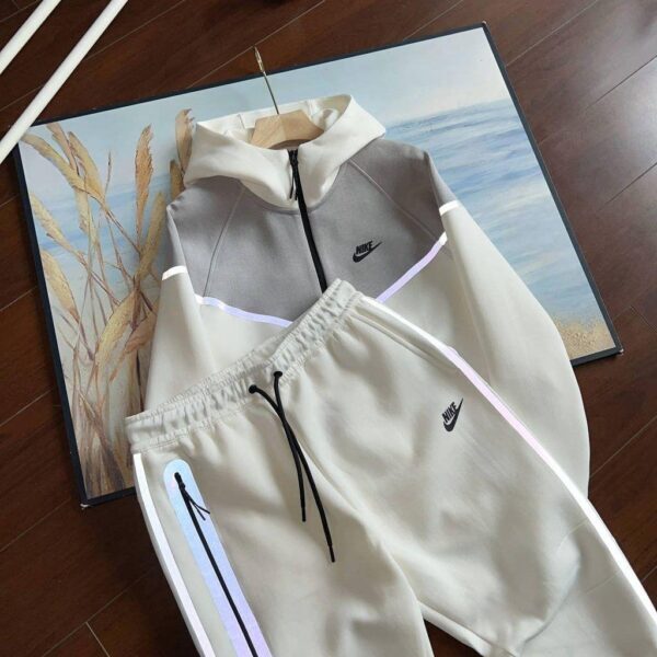 Komplet Nike Tech Fleece Reflective "White-Gray"