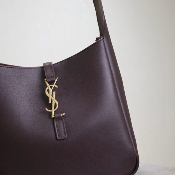 Saint Laurent LE 5 À 7 SMALL ARABICA