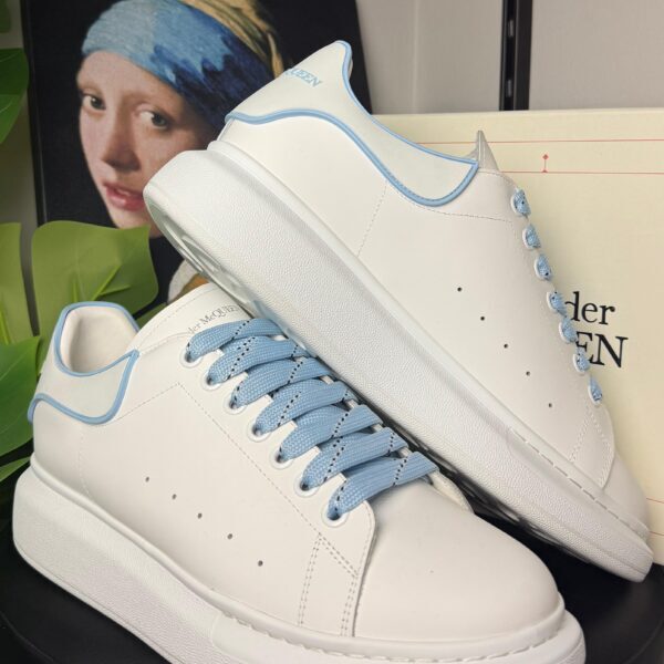 Alexander McQueen "Sky Blue"