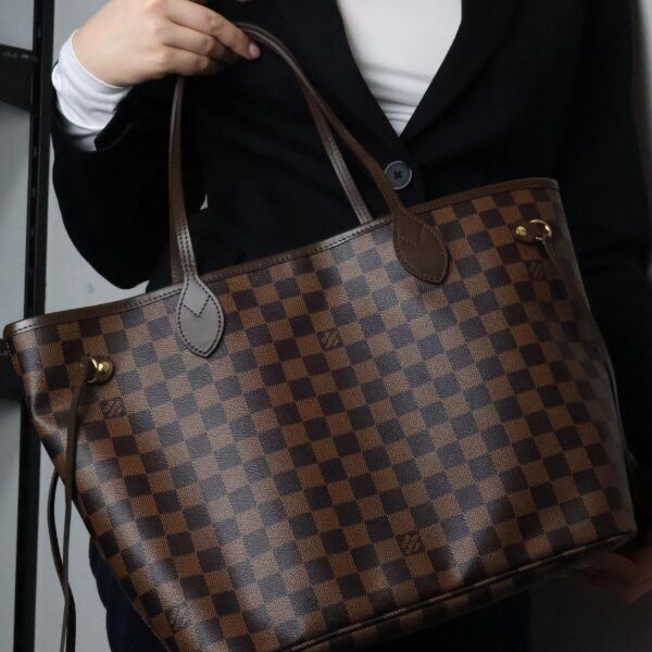Louis Vuitton Neverfull