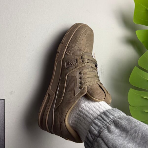 Louis Vuitton Trainer Sneaker "Taupe Brown"