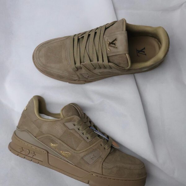 Louis Vuitton Trainer Sneaker "Taupe Brown"