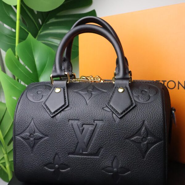 Louis Vuitton Speedy Bandoulière 20