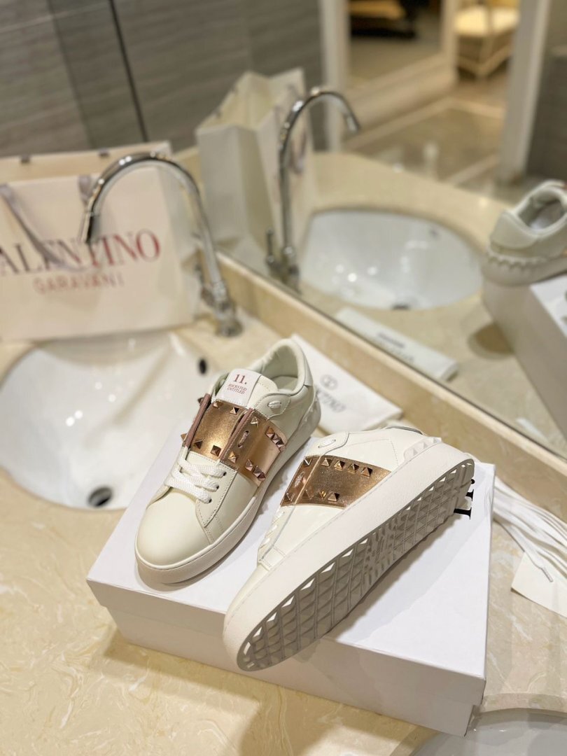 Valentino Garavani Rockstud "White-Rose Gold" - Slika 2