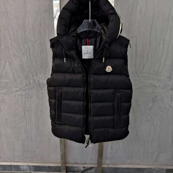 Cardamine Hooded Down Prsluk "Black"