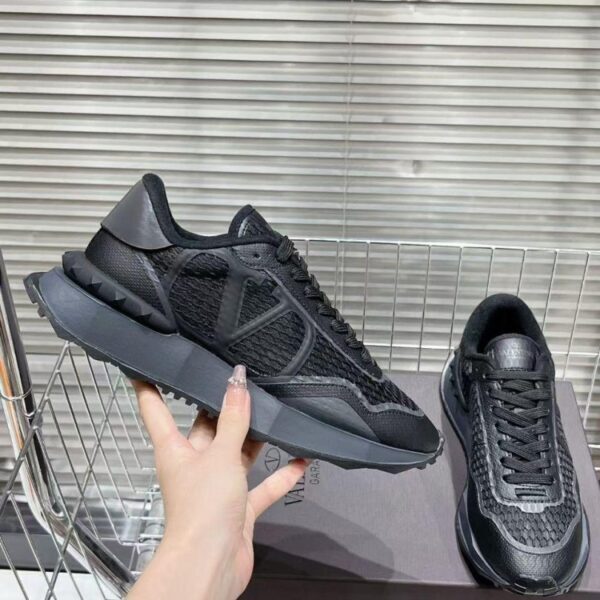 Valentino Garavani Netrunner "Black"
