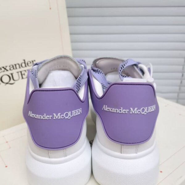 Alexander McQueen "Purple"