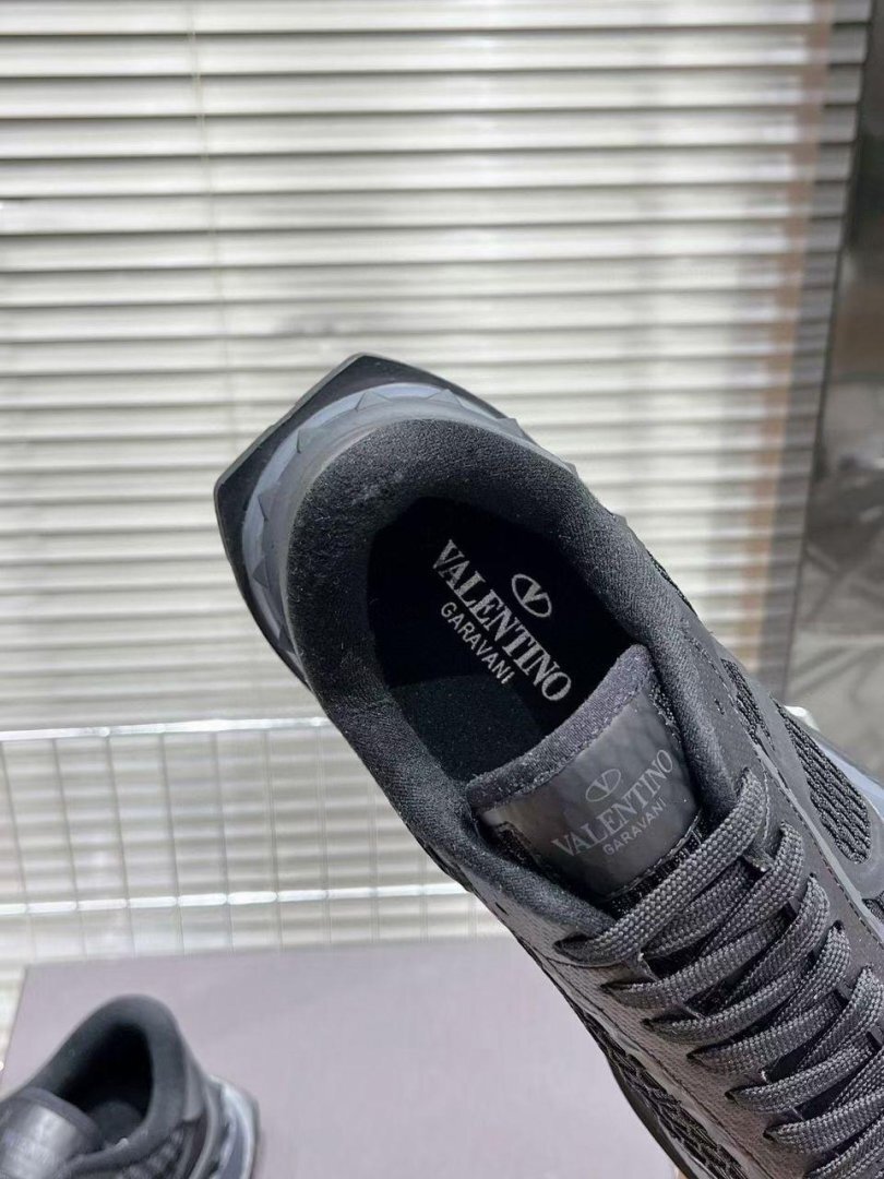 Valentino Garavani Netrunner "Black" - Slika 6