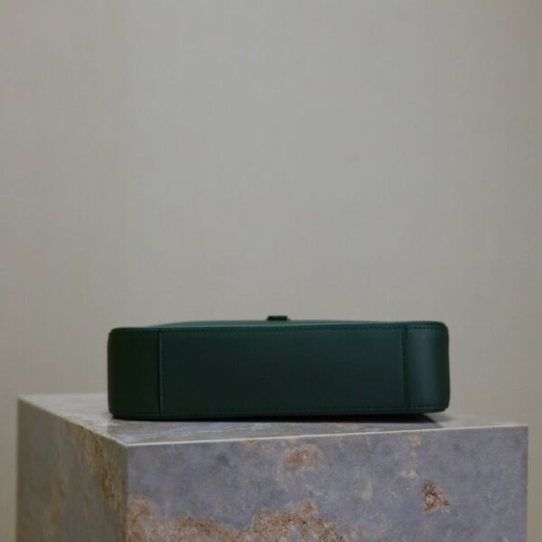 Saint Laurent LE 5 À 7 HOBO "Green"