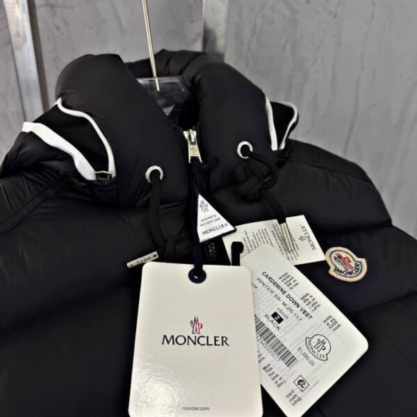 Cardamine Hooded Down Prsluk "Black"