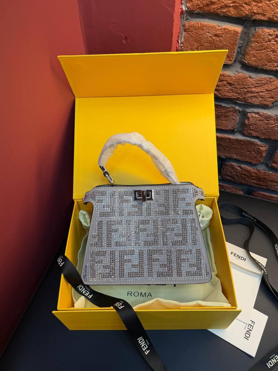 Fendi Silver Crystal Glitter Bag - Slika 7
