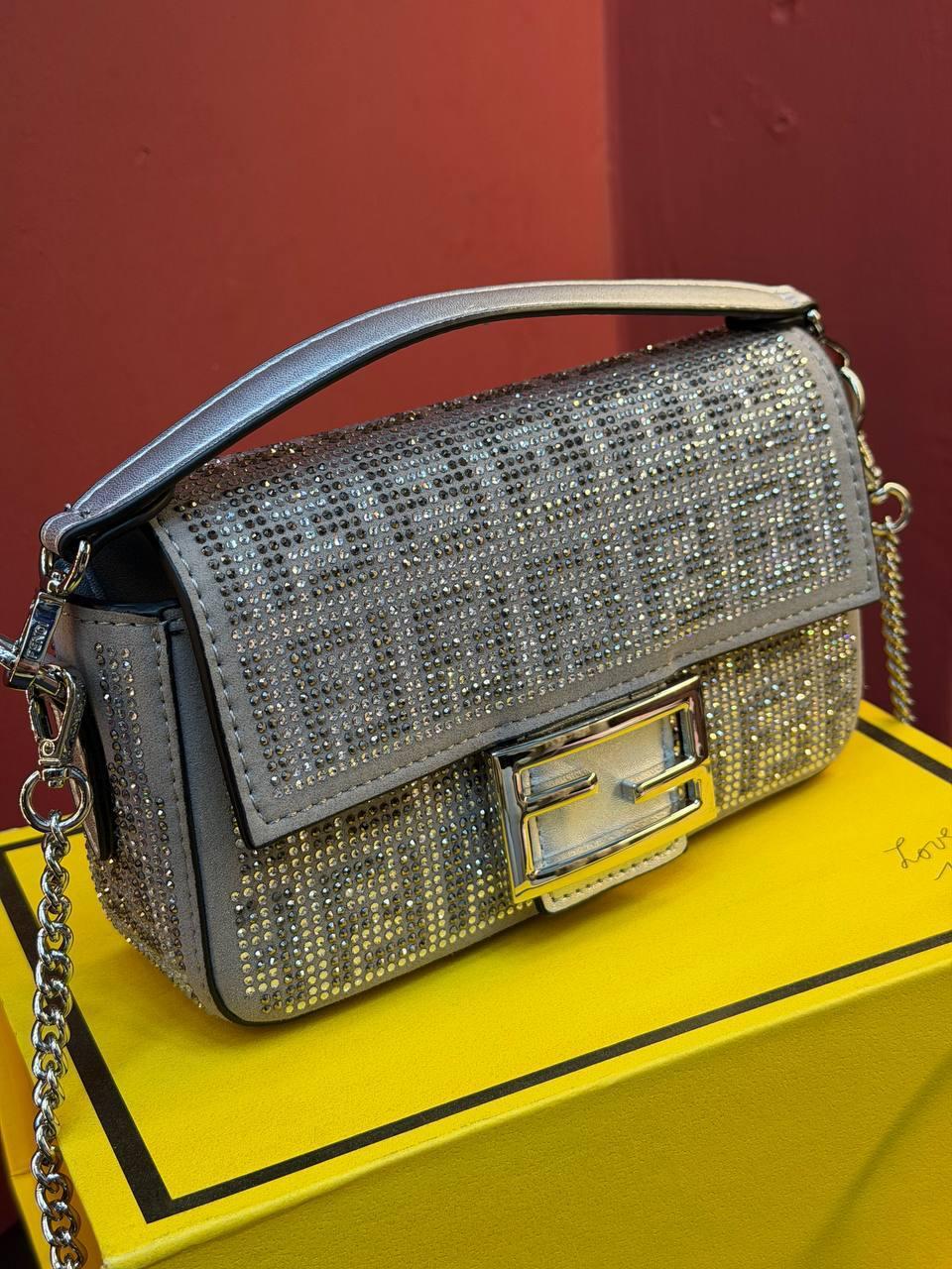 Fendi Mini Baguette Bag - Slika 11