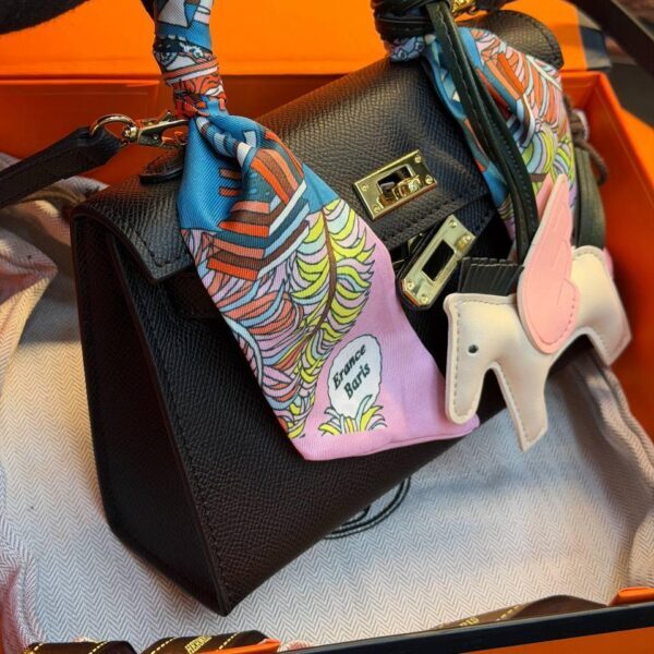 Hermes Kelly 19 "Black"