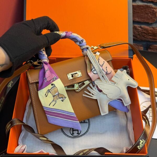 Hermes Kelly 19 "Brown"